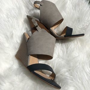 Chinese Laundry Wedges size 9